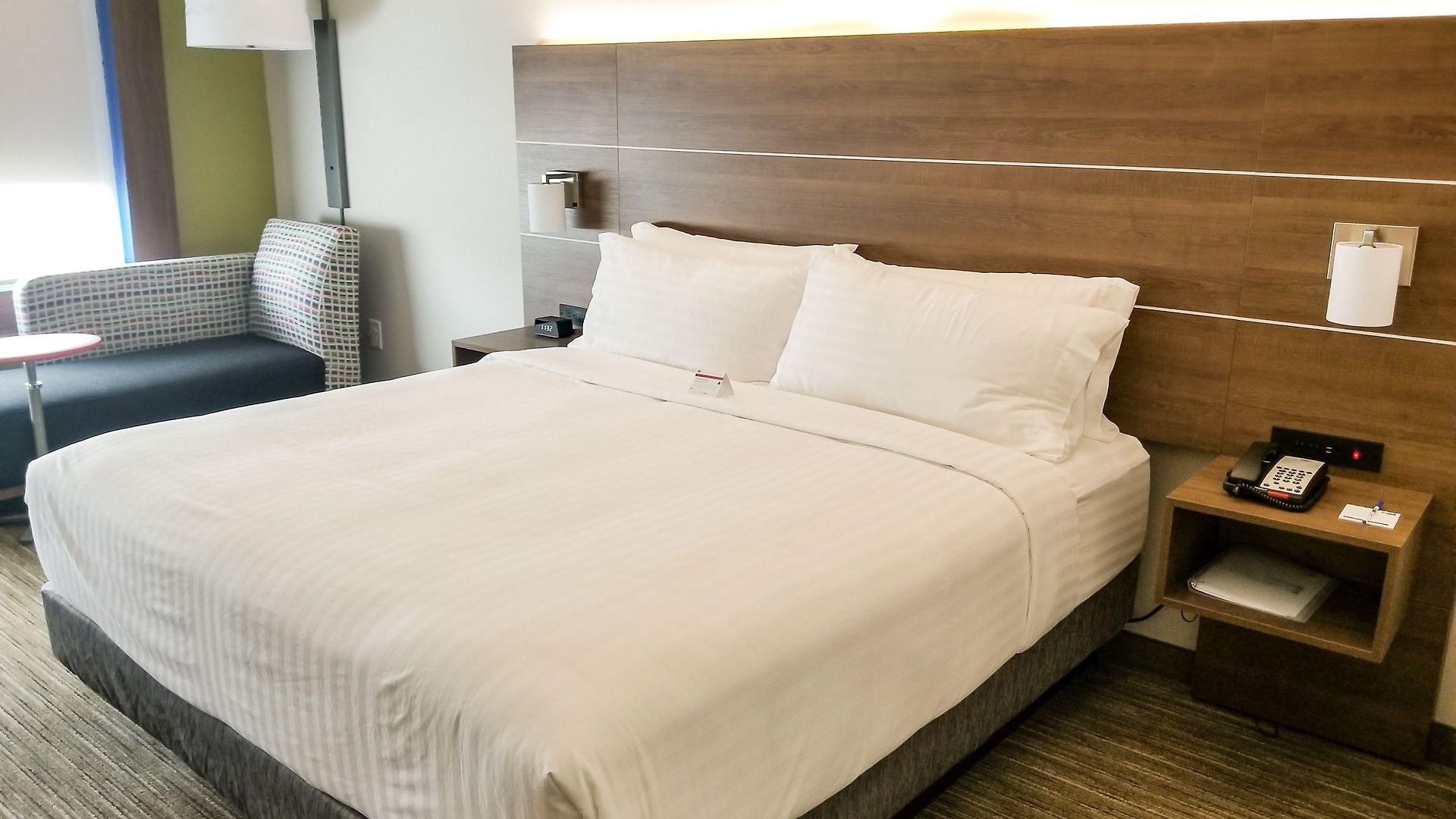 Hotel Express & - Ne - Area By Ihg