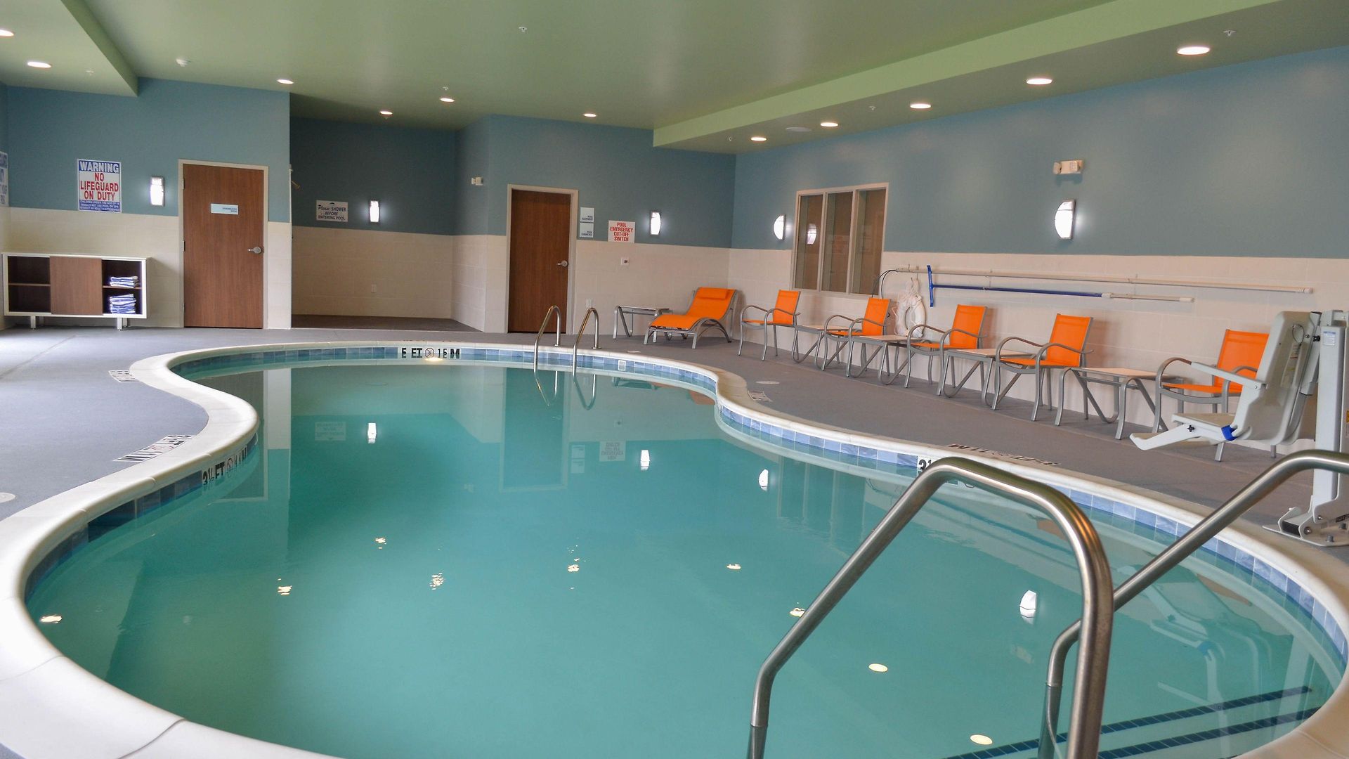 Hotel Express & - Ne - Area By Ihg Charlotte