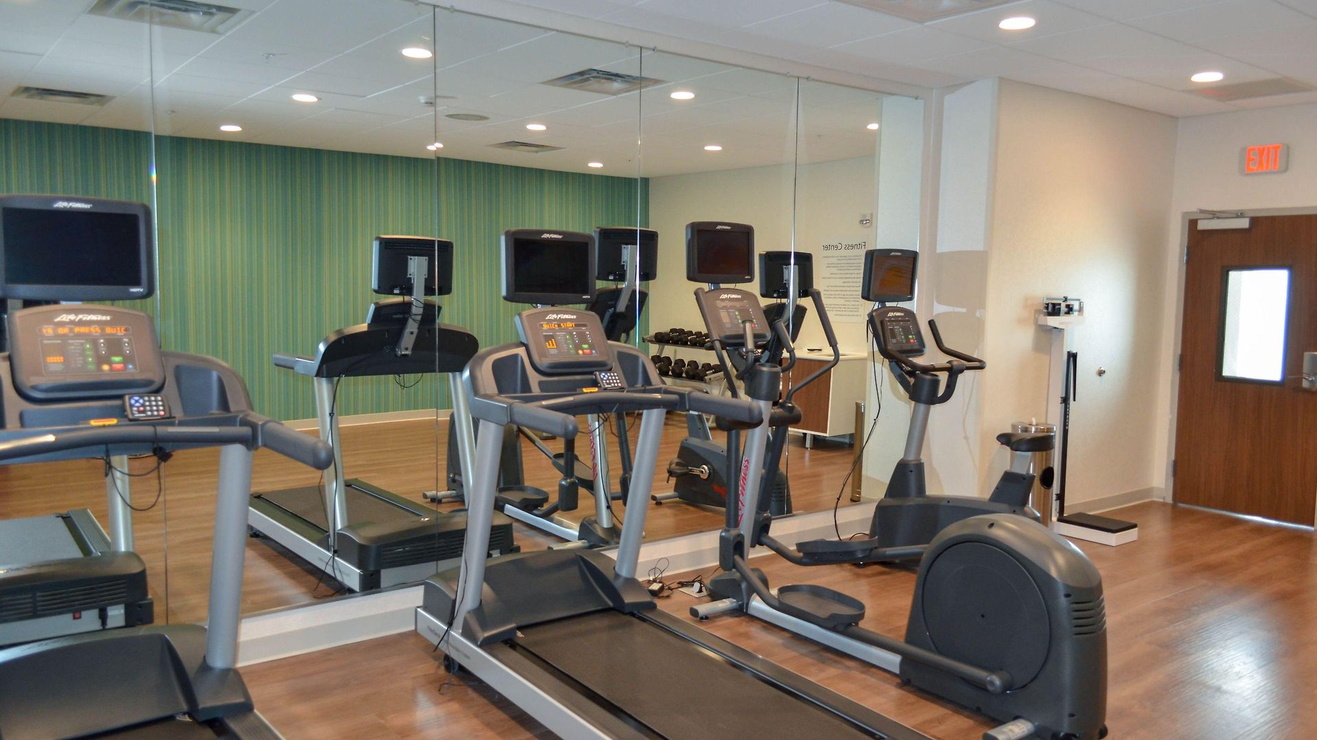 Express & - Ne - Area By Ihg 3* Charlotte