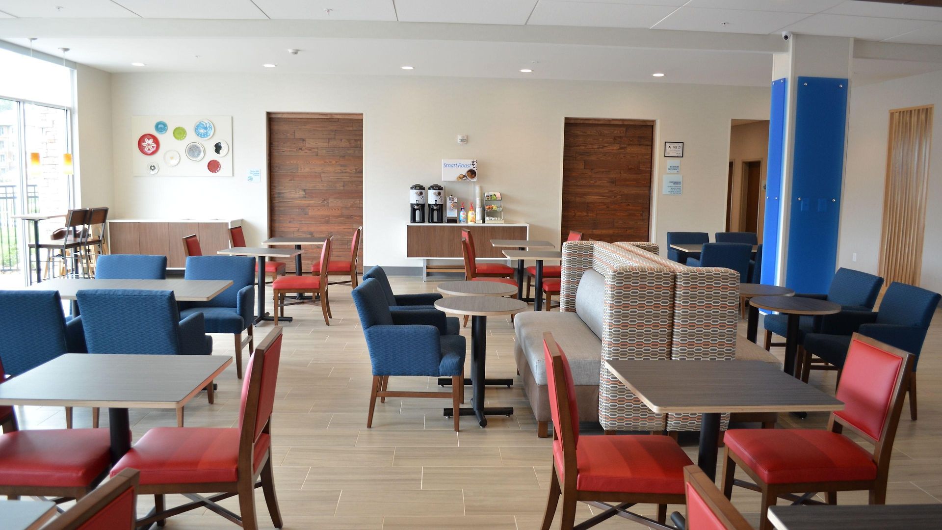 Express & - Ne - Area By Ihg Hotel Charlotte