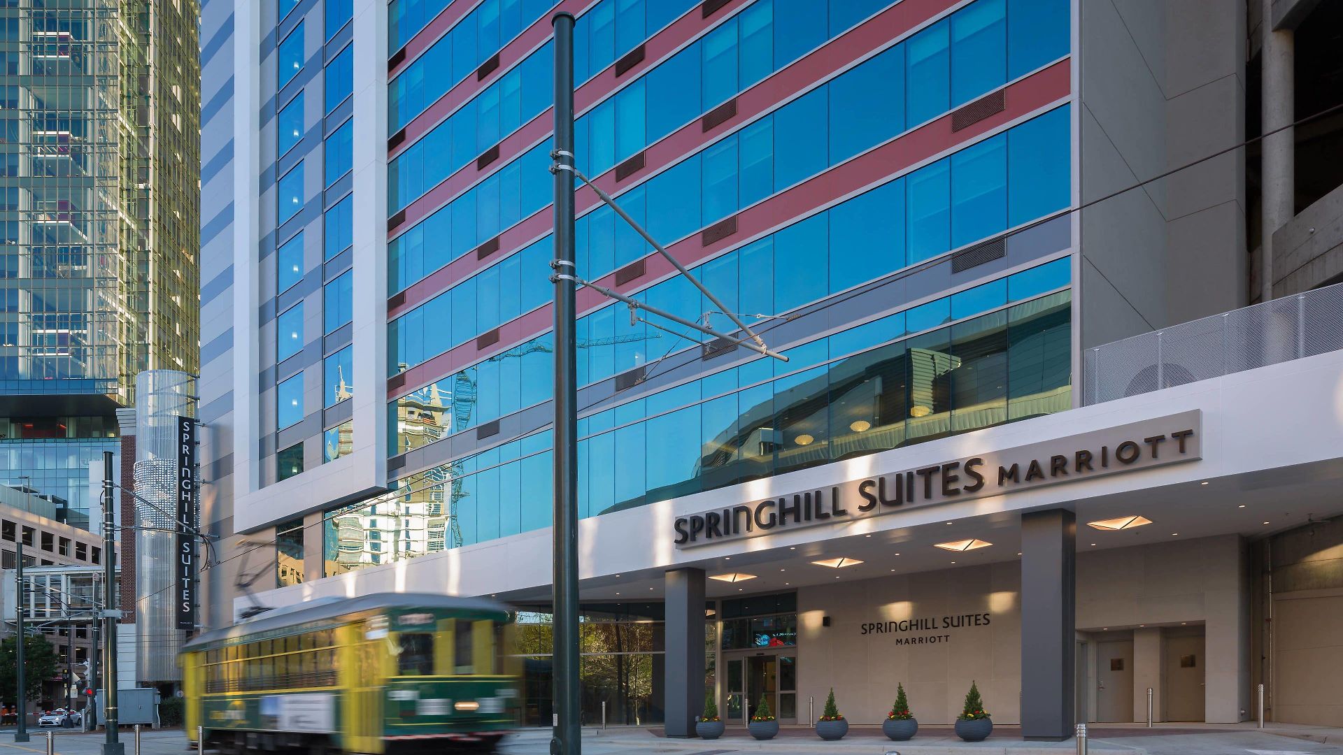 Springhill By Marriott Center Hotel Charlotte