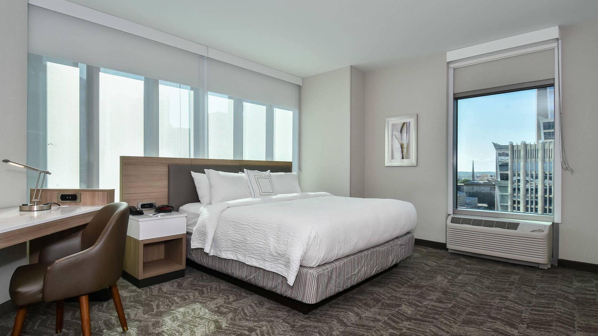 Springhill By Marriott Center Hotel Charlotte