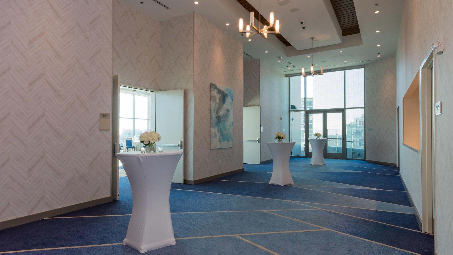 Springhill By Marriott Center Hotel 3*