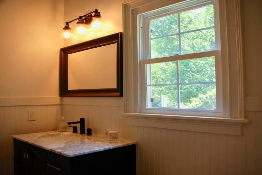 Cozy On Food Forest In The Heart Of Holiday home Charlotte