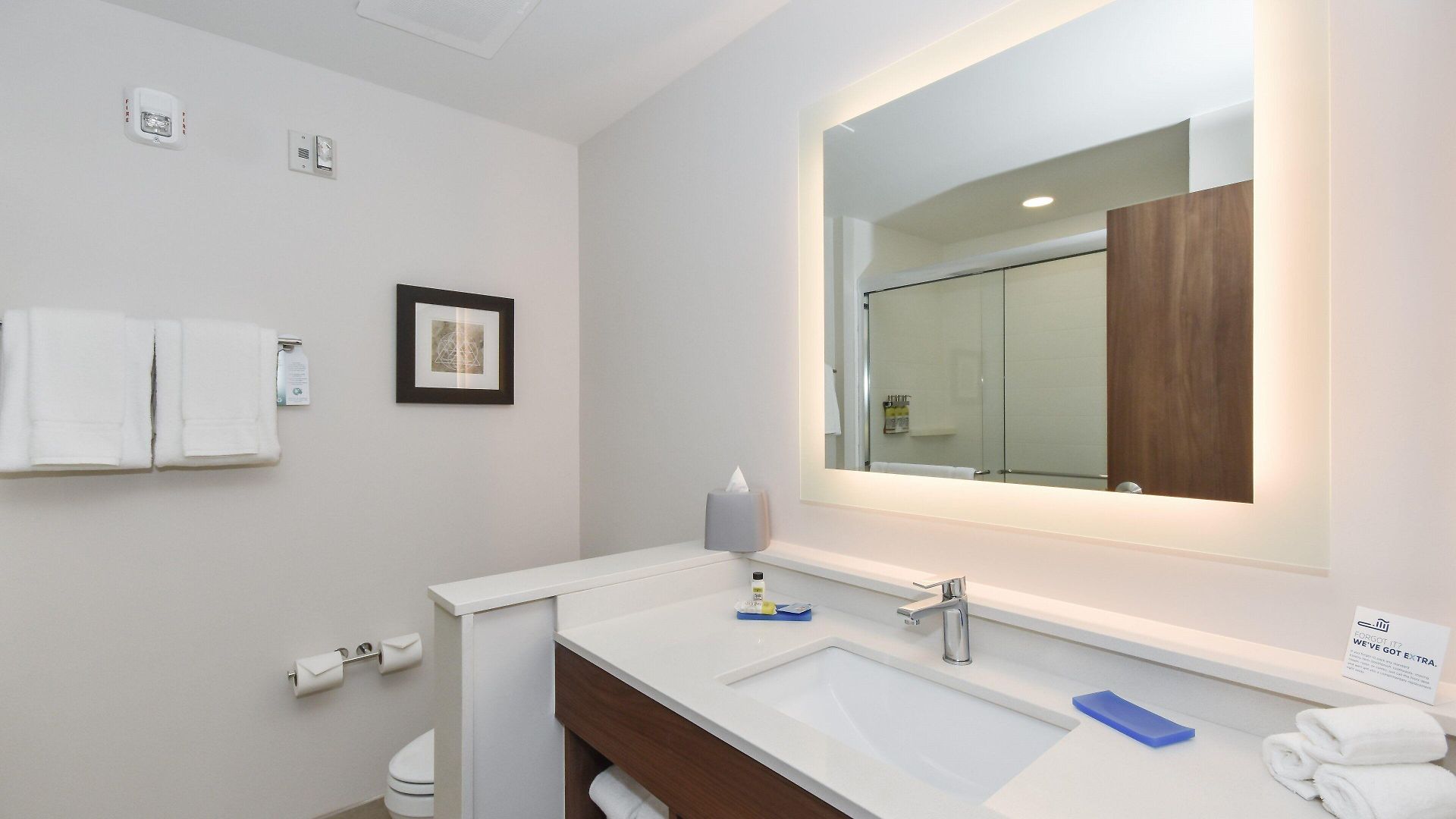 Hotel Express & - Ballantyne By Ihg