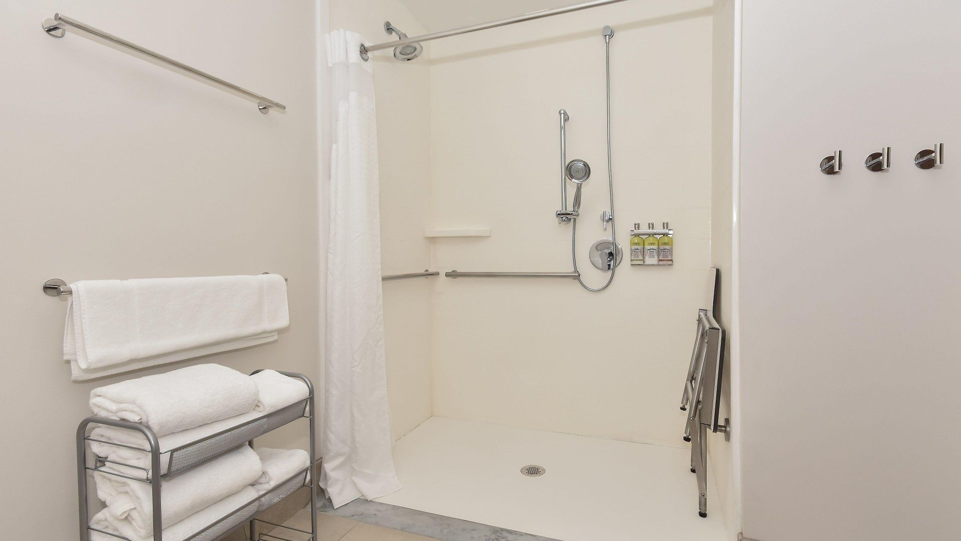 Hotel Express & - Ballantyne By Ihg 3*