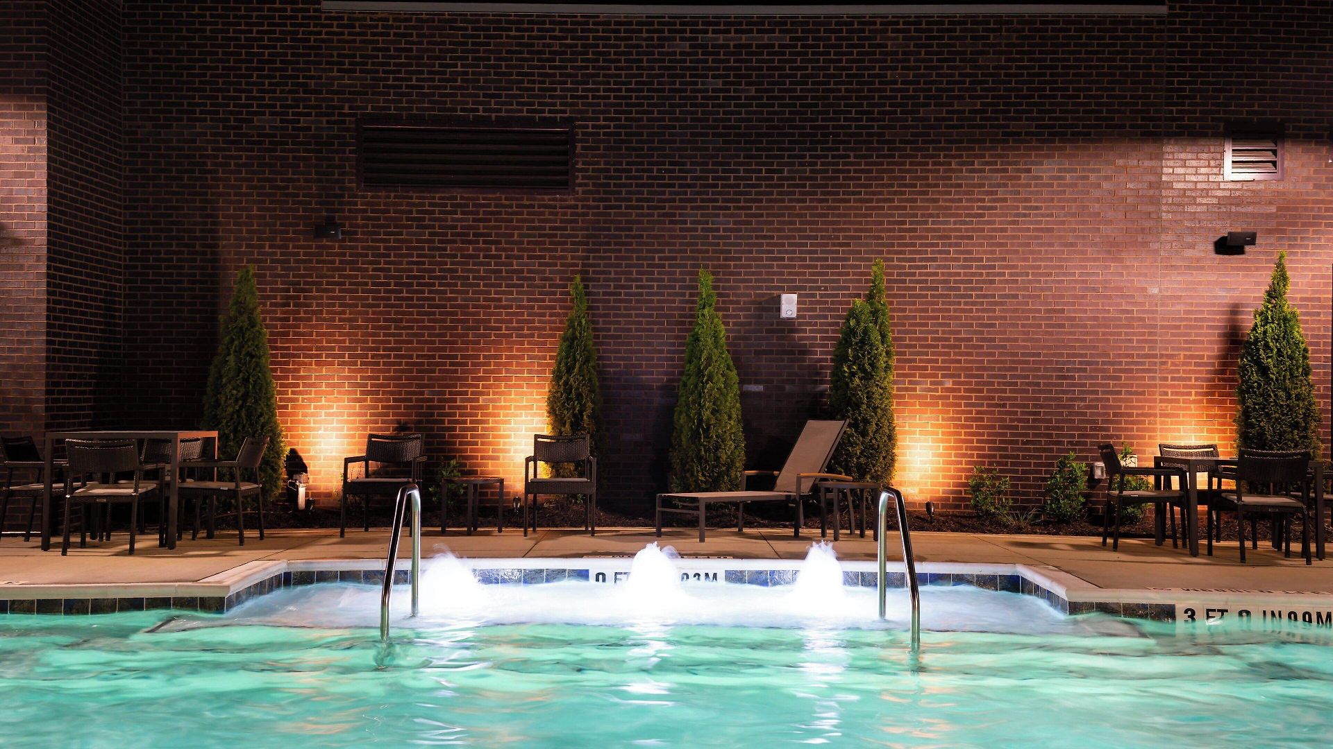 By Marriott Northlake Hotel 3*
