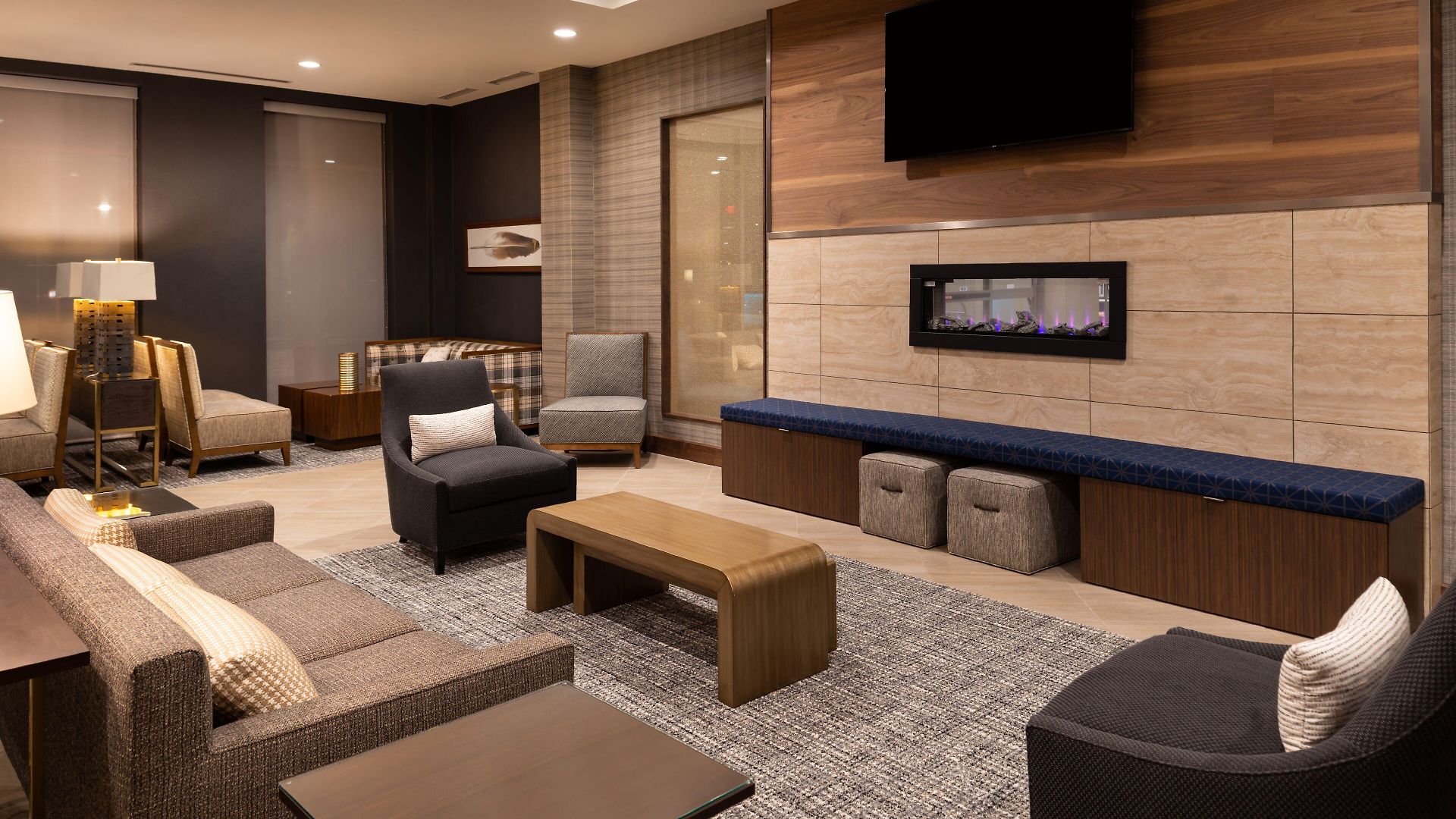 By Marriott Northlake Hotel 3*