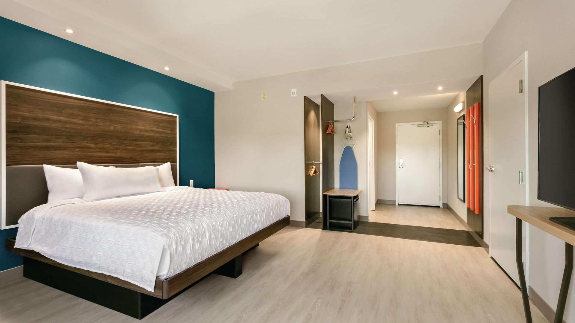 Tru By Hilton Ayrsley Hotel 3*