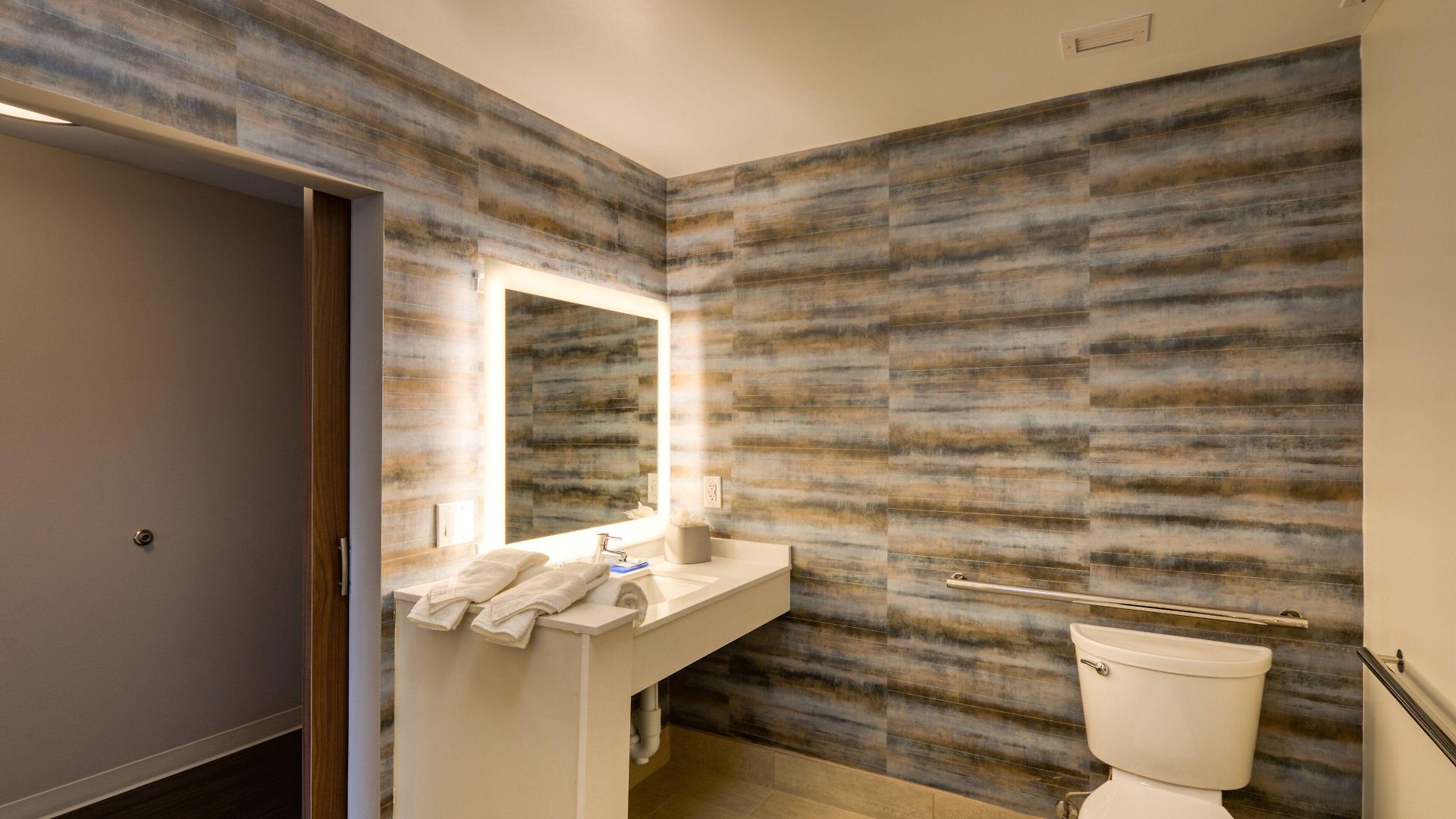 Express & - - South End By Ihg Hotel Charlotte