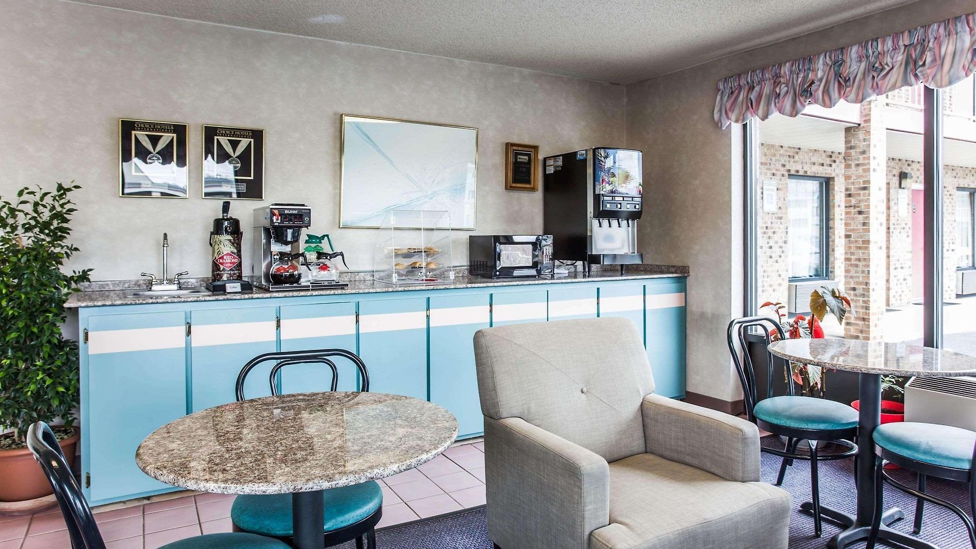 Rodeway Area Hotel Charlotte