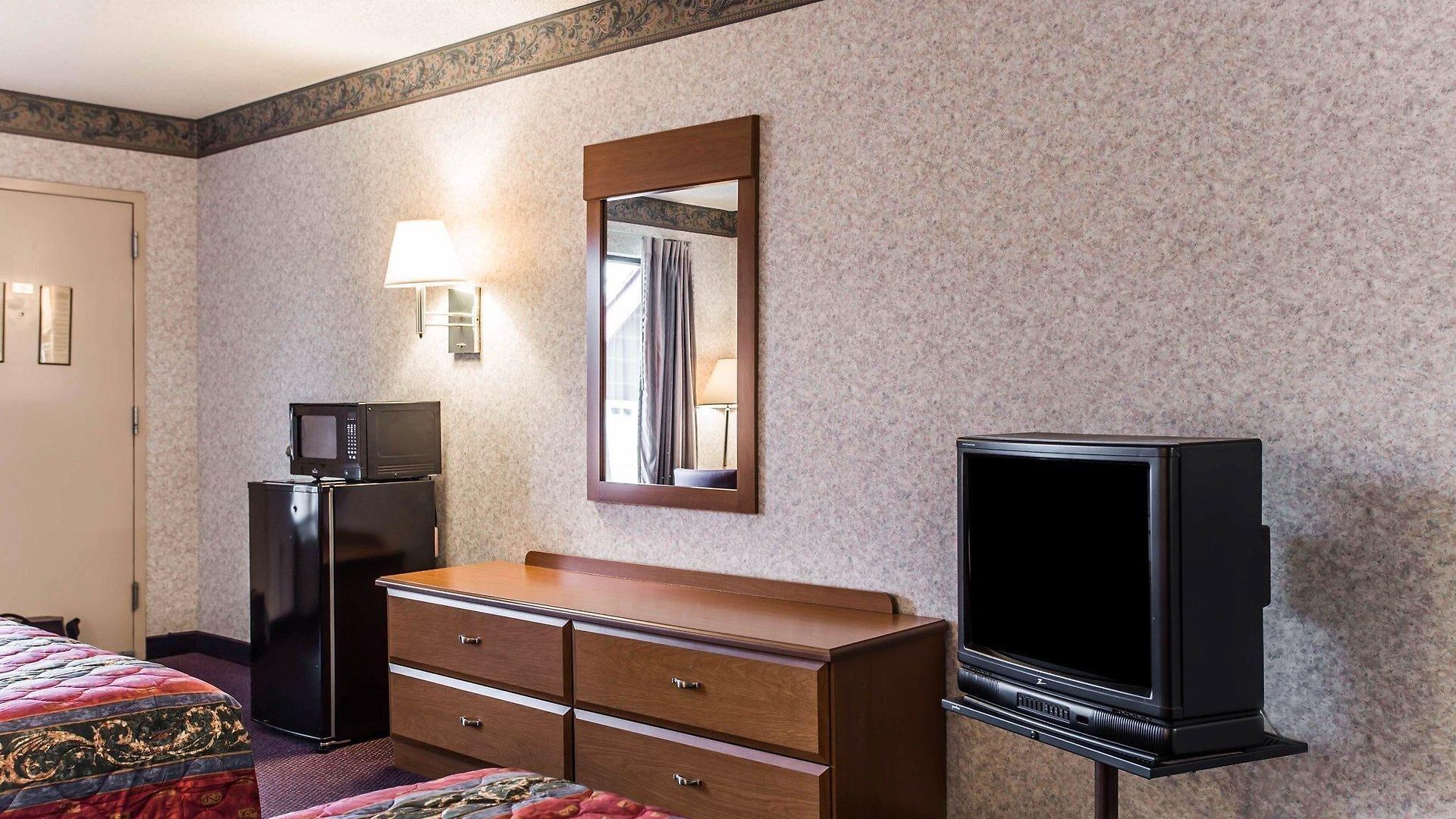 Rodeway Area Hotel