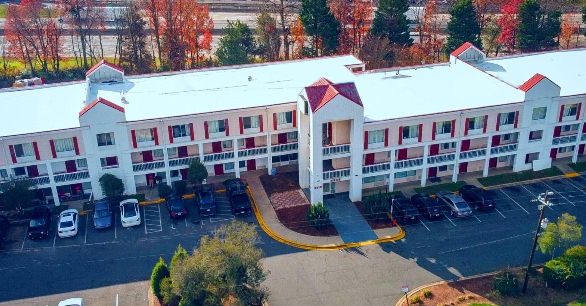 Bpshtels 3* Charlotte