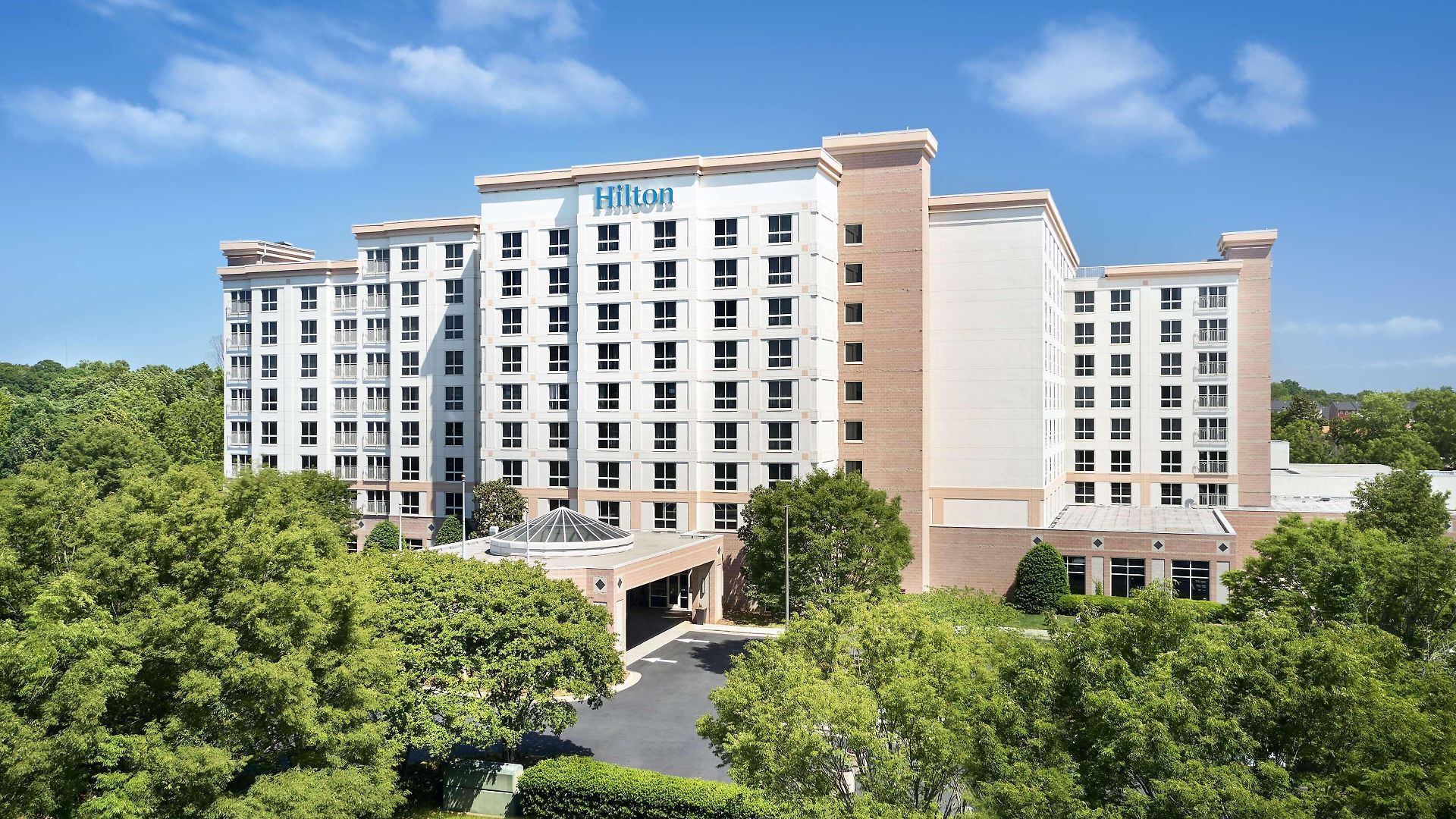 Hotel Hilton Airport 4*