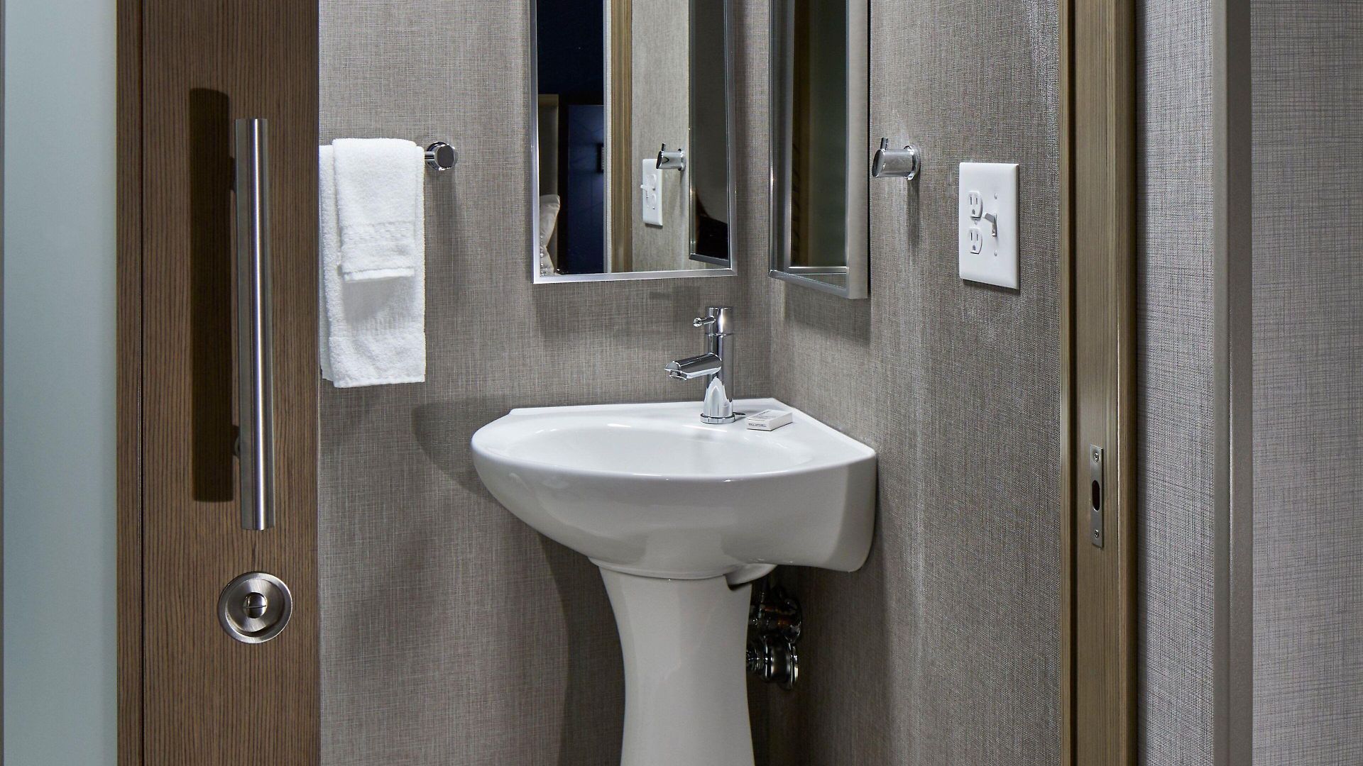 Hotel Springhill By Marriott At Carowinds 3*