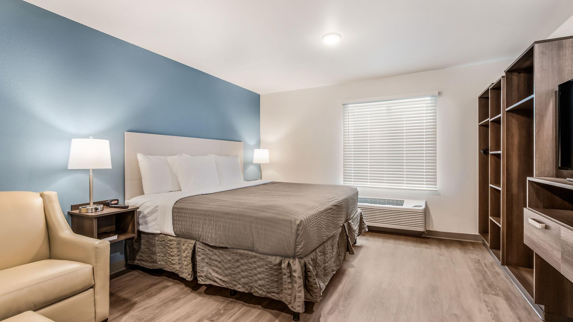 Woodspring - Research Park Hotel