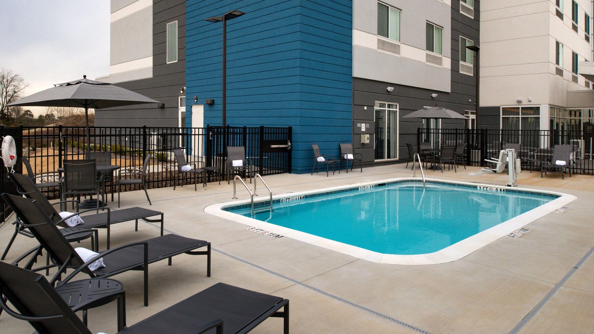 Fairfield & By Marriott Research Park 3* Charlotte
