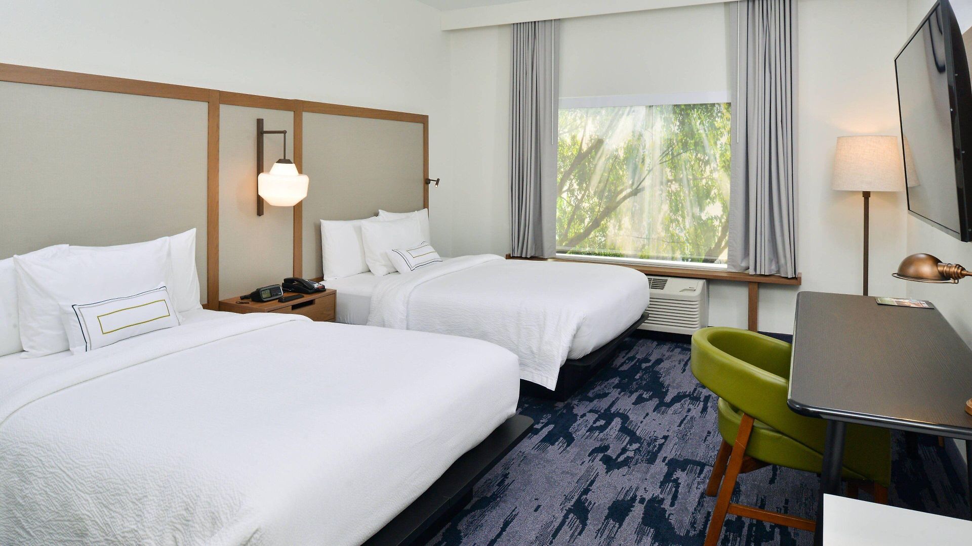 Fairfield & By Marriott Research Park Charlotte