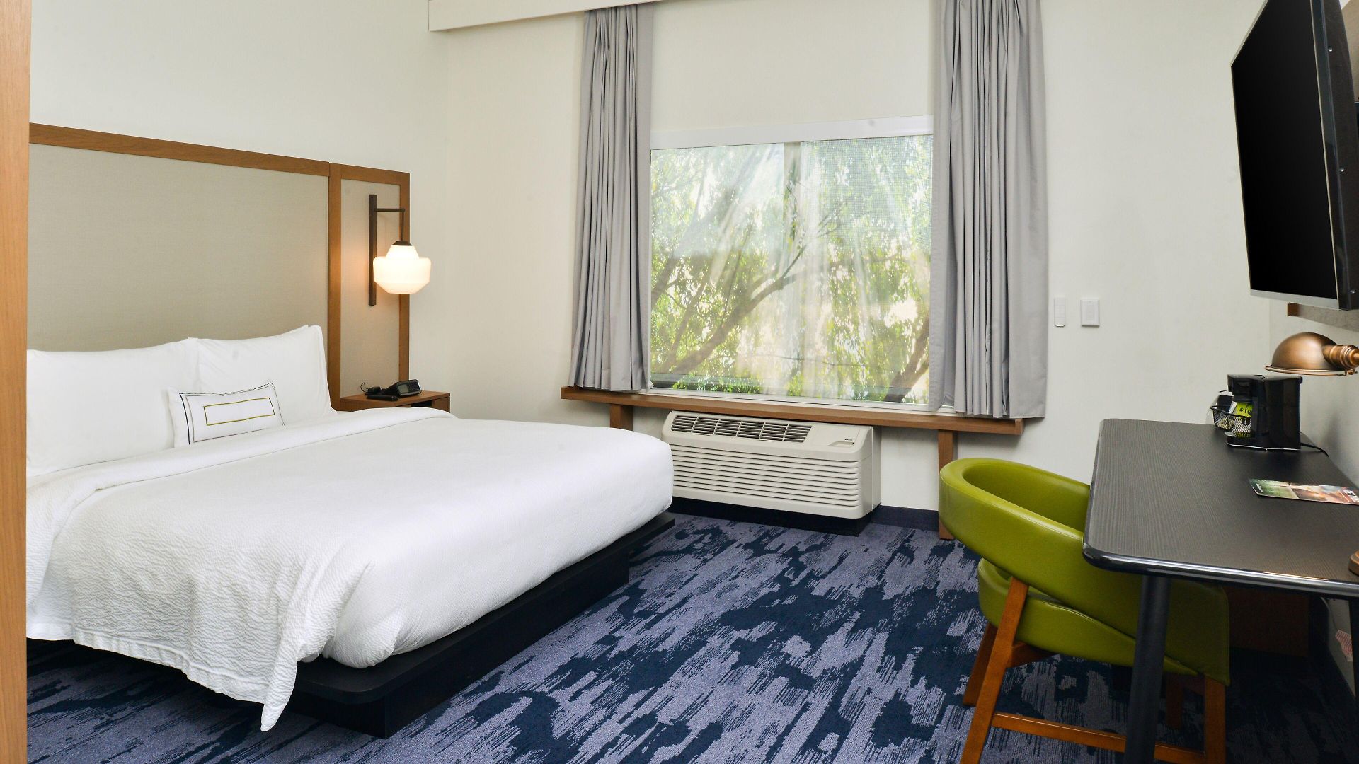 Fairfield & By Marriott Research Park 3* Charlotte