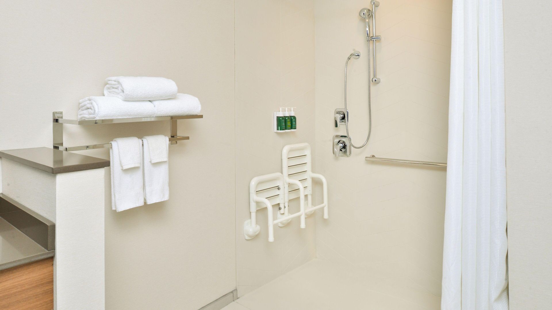 Fairfield & By Marriott Research Park 3*