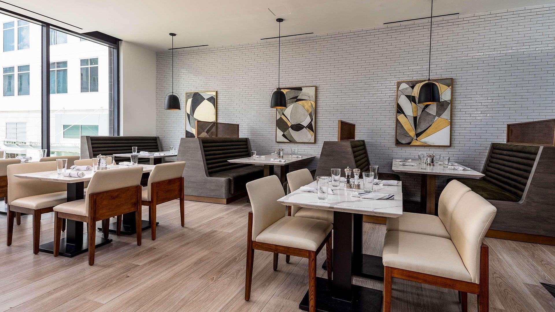Hyatt Centric Southpark Hotel 4*