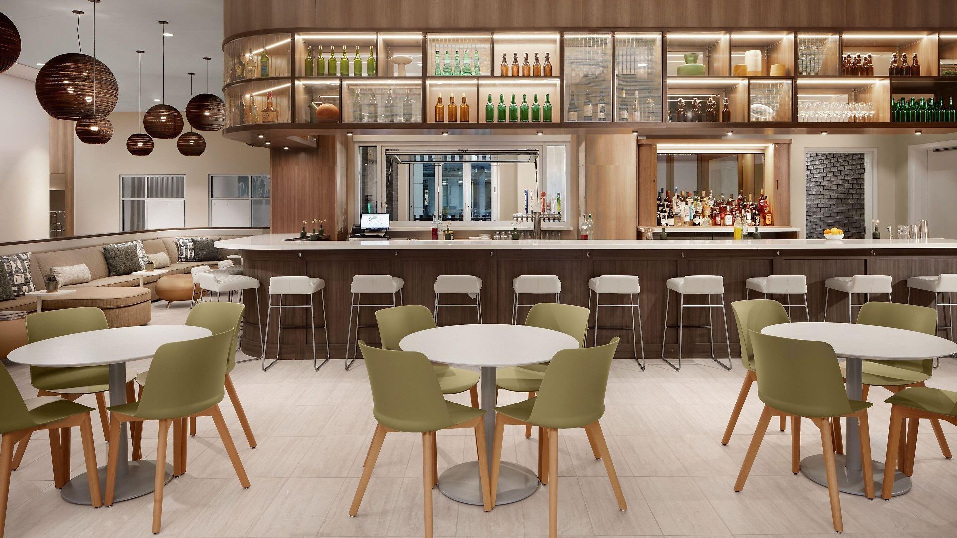 Element By Marriott Uptown 4*