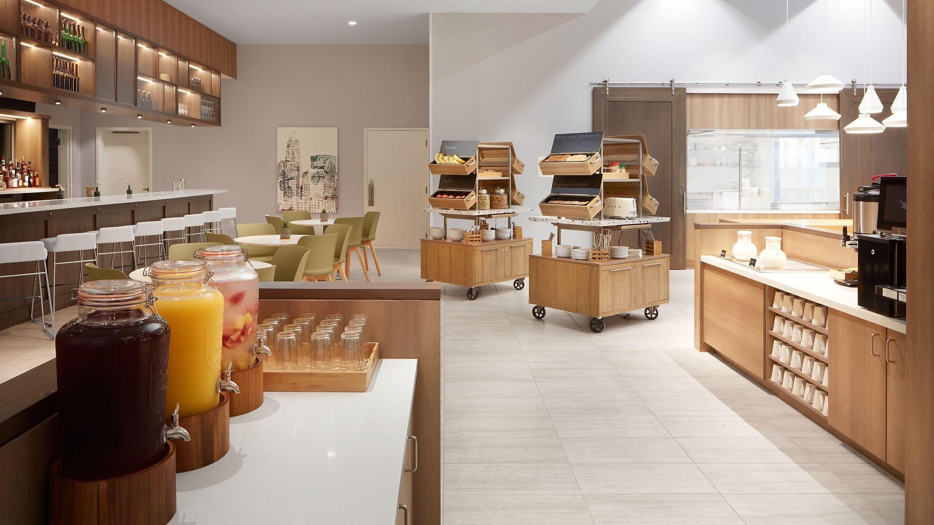 Element By Marriott Uptown Hotel 4*