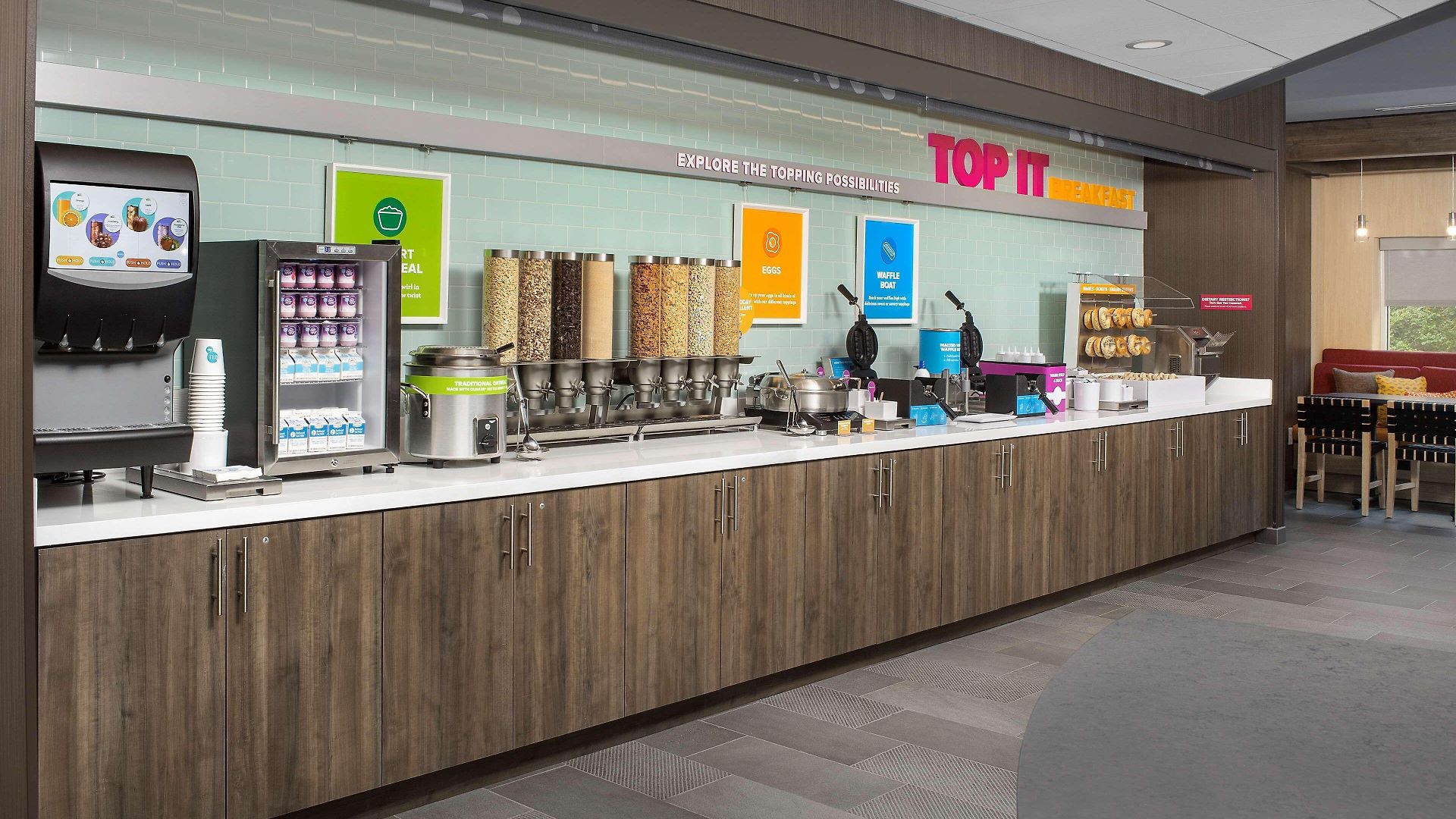 Tru By Hilton Airport Pointe 3*