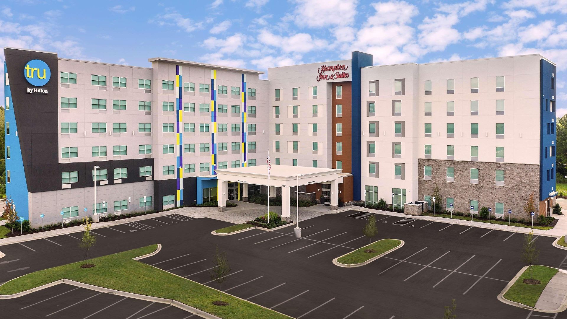Tru By Hilton Airport Pointe 3*