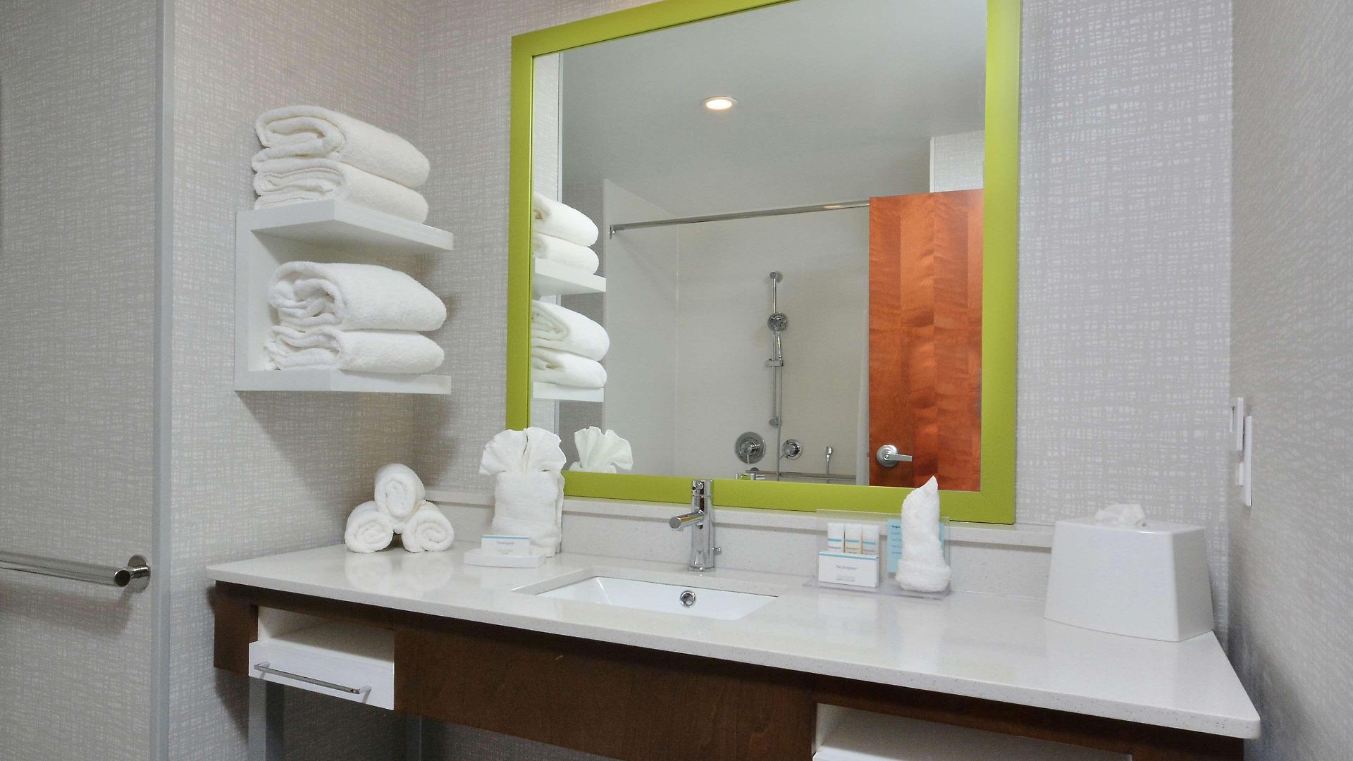 Hampton & North I 485 Hotel Charlotte