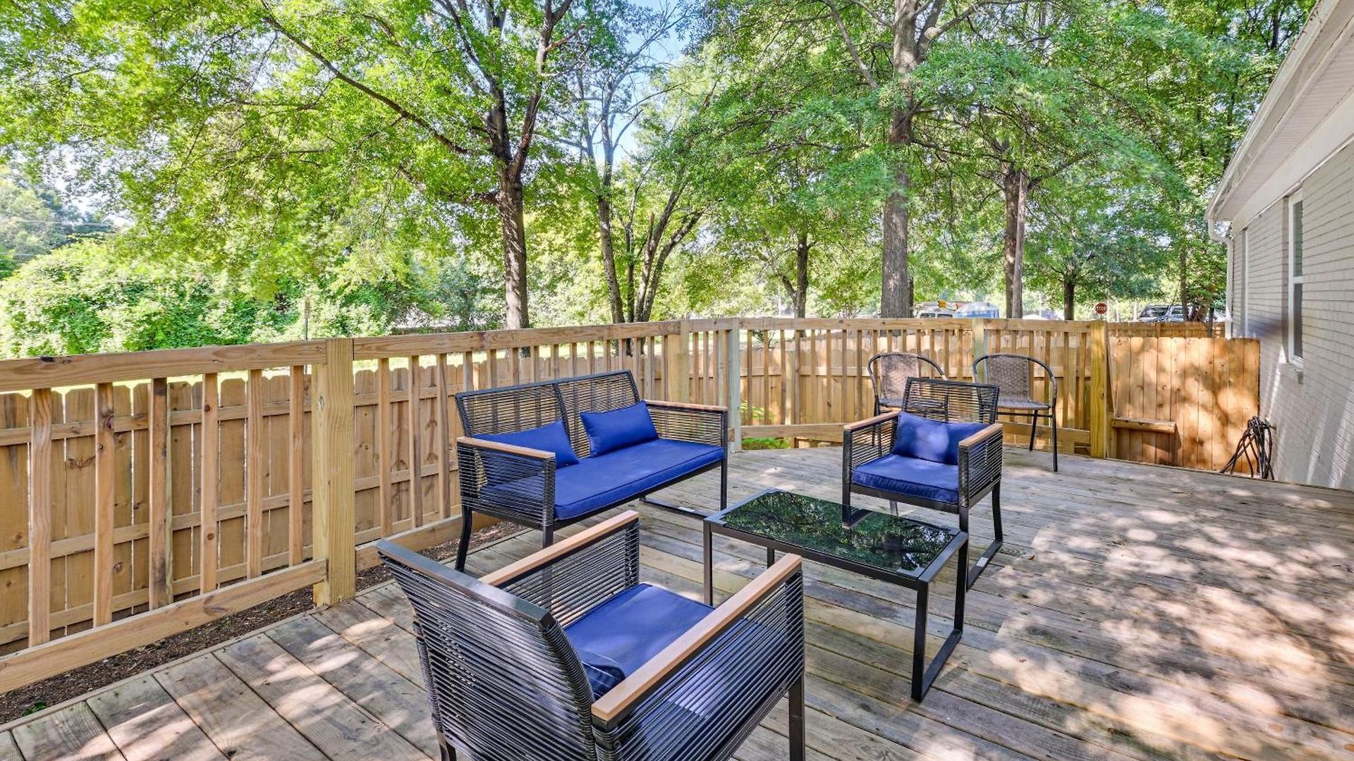 Gem W/ Deck & Community Amenities Charlotte