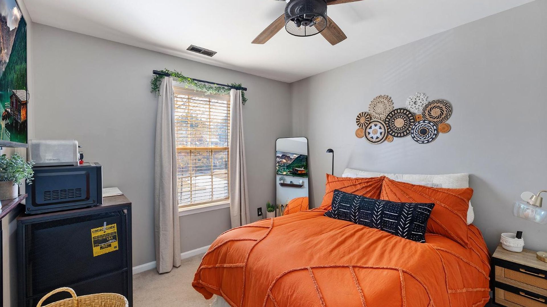 Private In Ballantyne Homestay