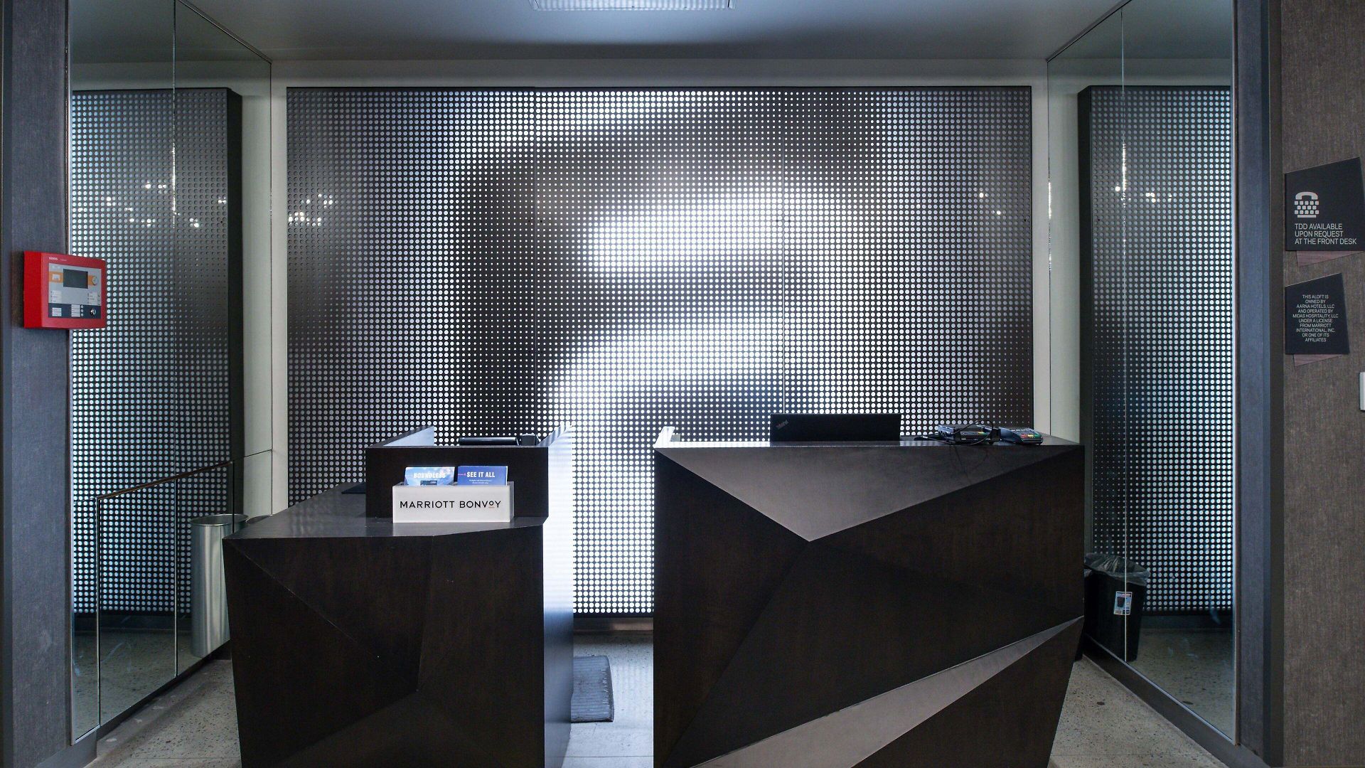 Hotel Aloft By Marriott Airport