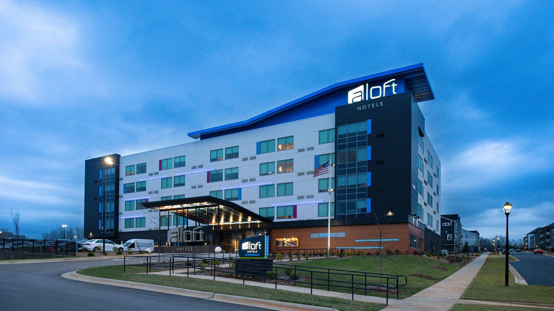 Aloft By Marriott Airport Hotel