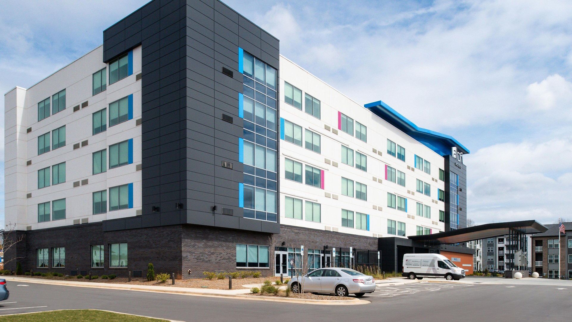 Aloft By Marriott Airport Hotel