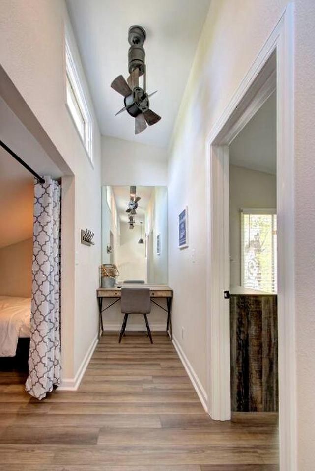 Holiday home Embrace Nature In Lakefront With Fire Pit In Charlotte, North Carolina