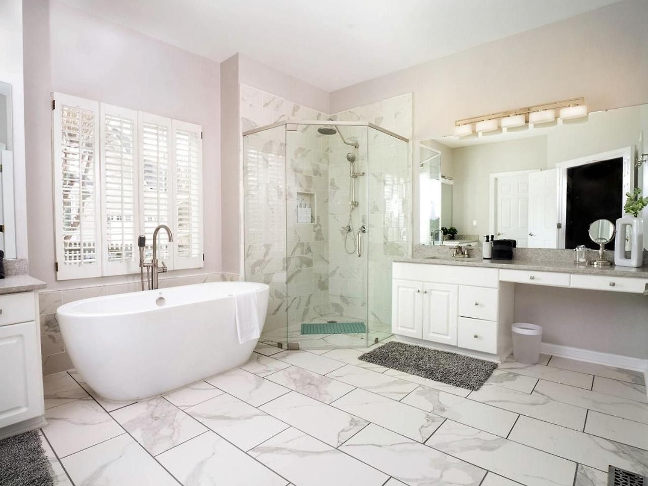 Suburban Sanctuary In Charlotte, North Carolina Charlotte