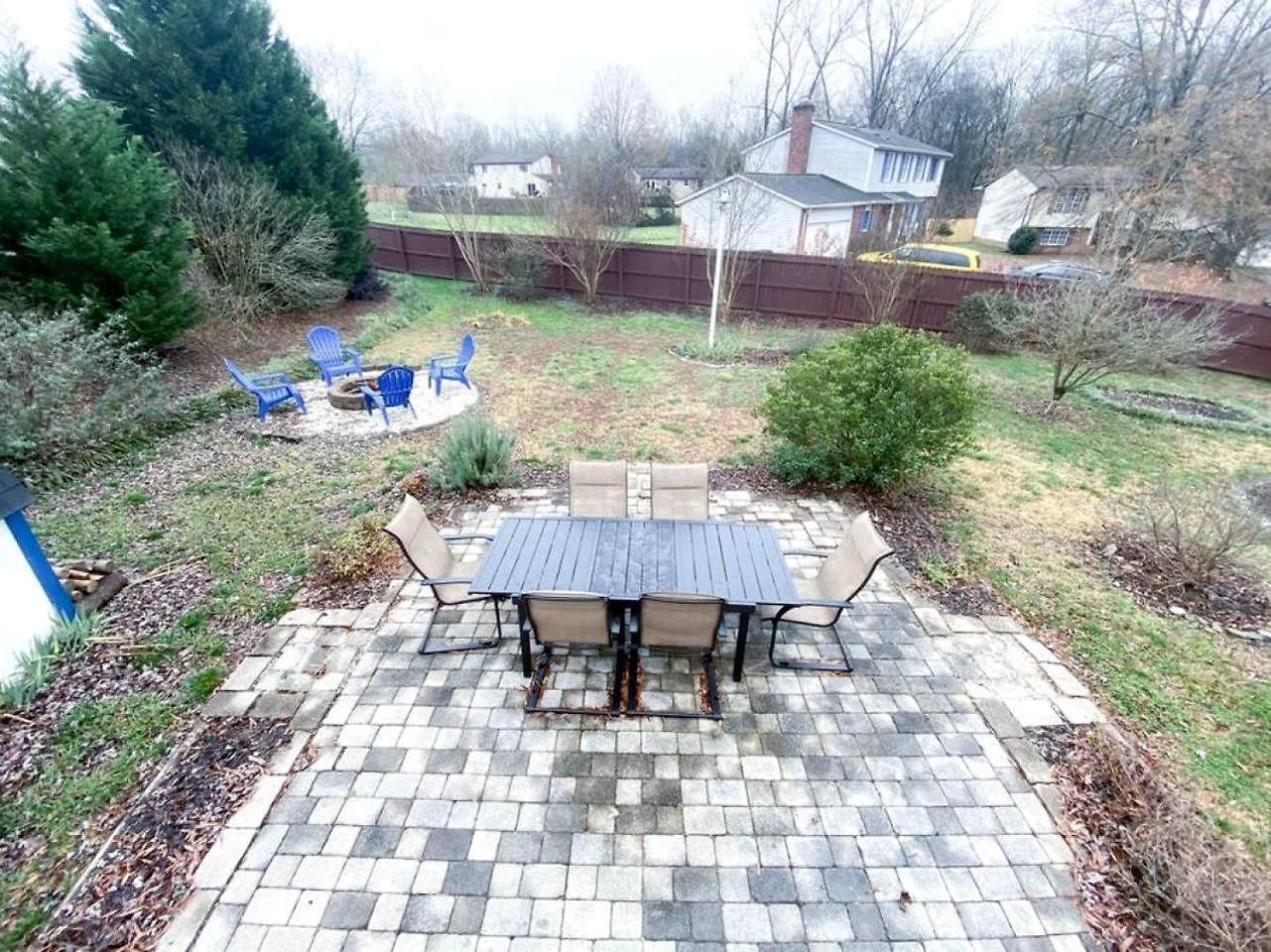 Splendid With Fire It And Backyard In Nc Holiday home Charlotte