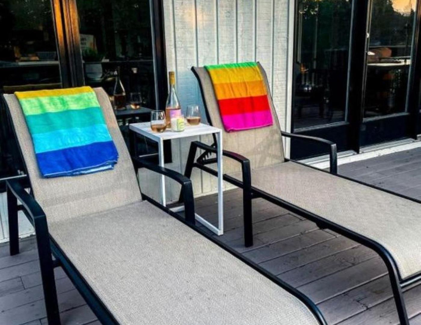 Embrace Nature In Lakefront With Fire Pit In Charlotte, North Carolina *