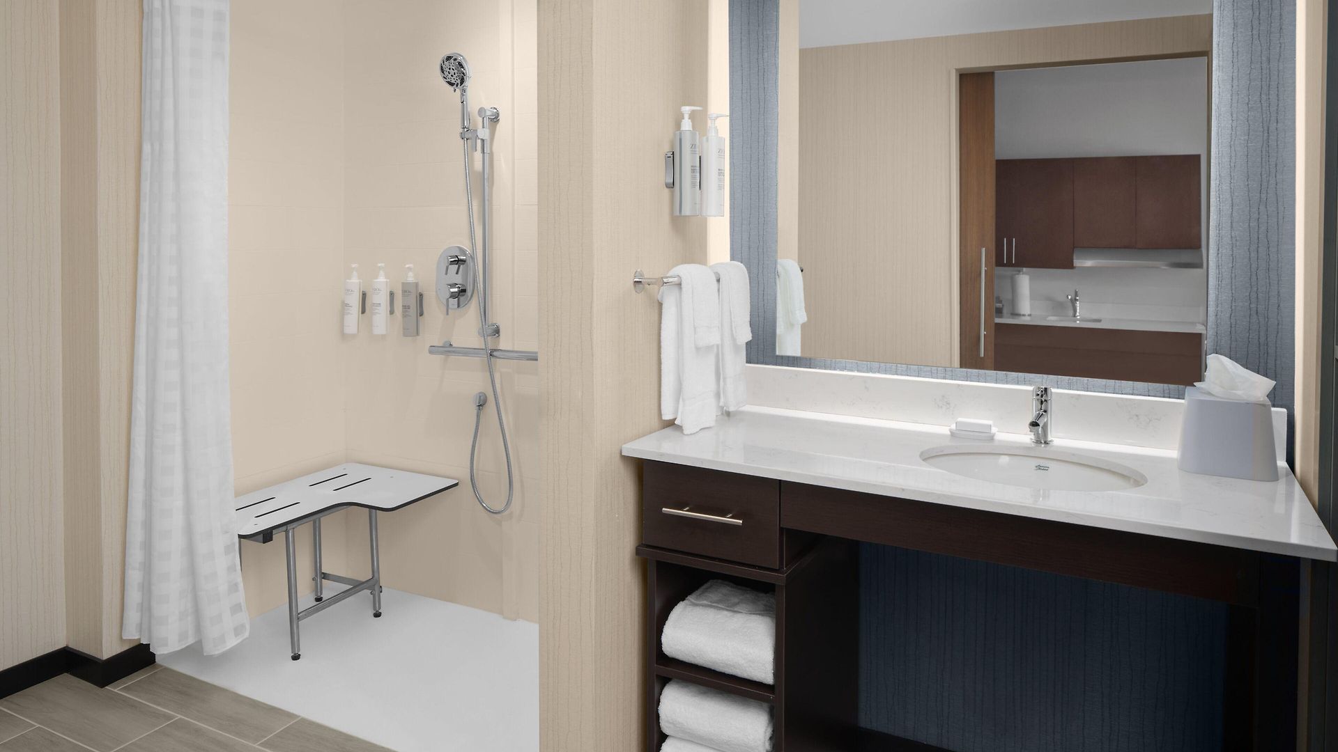 Homewood By Hilton Uptown First Ward 3*