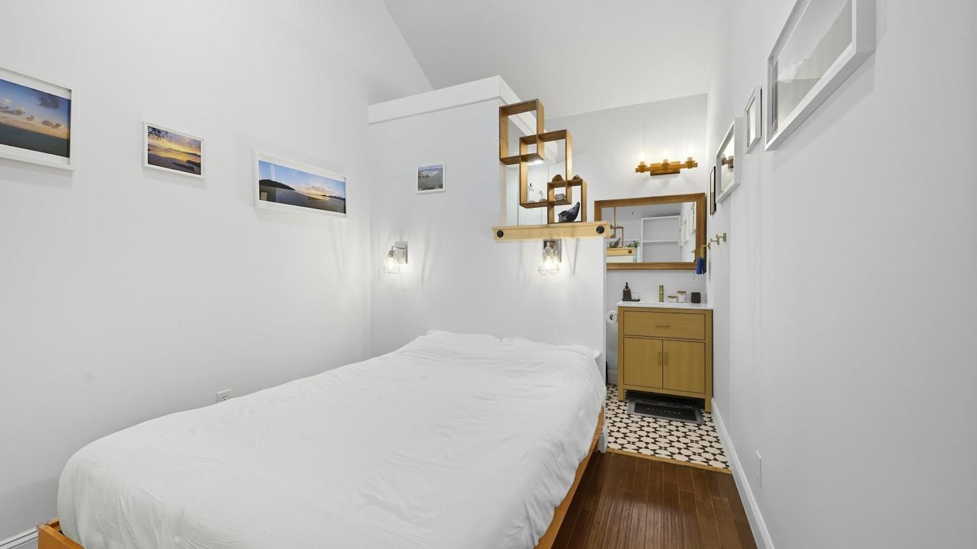 Bedrooms With Private Bath - 12min From Uptown Guest house