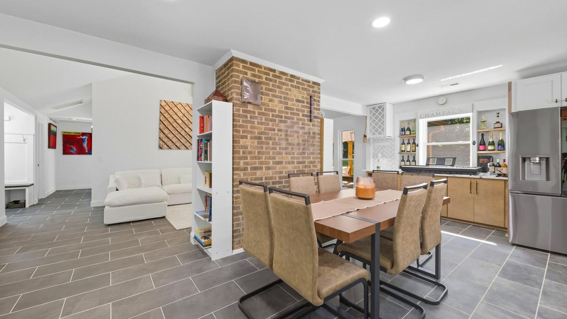 Bedrooms With Private Bath - 12min From Uptown *