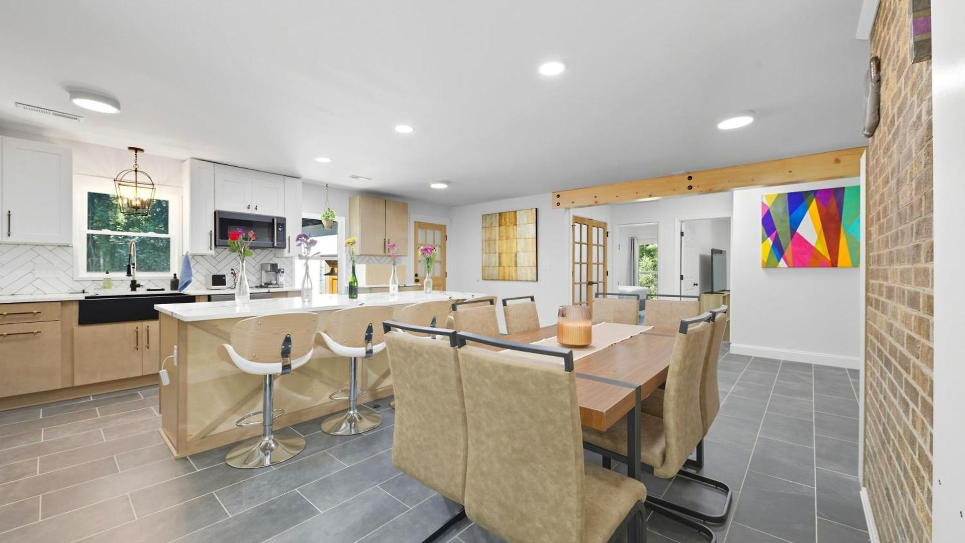 Guest house Bedrooms With Private Bath - 12min From Uptown Charlotte