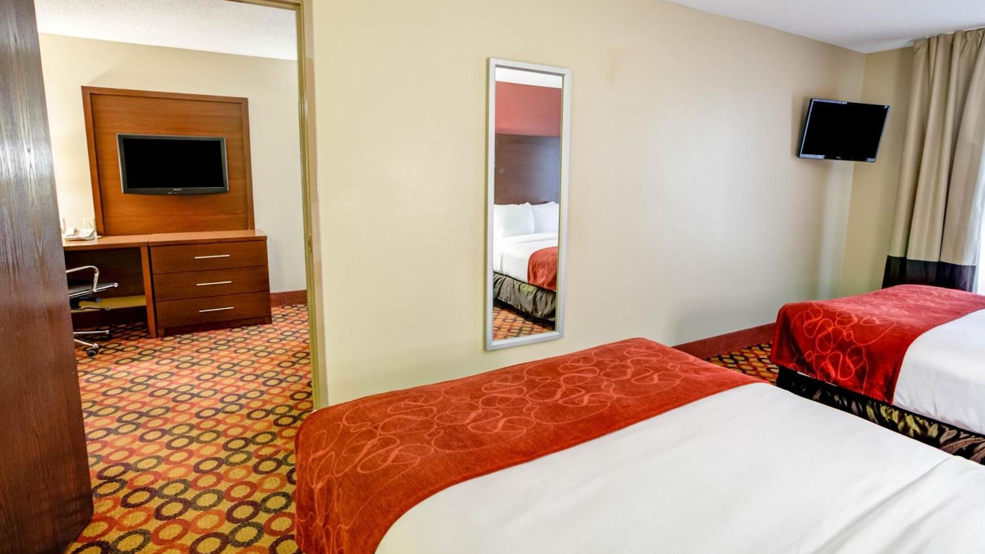 Hotel By Ihg 3*