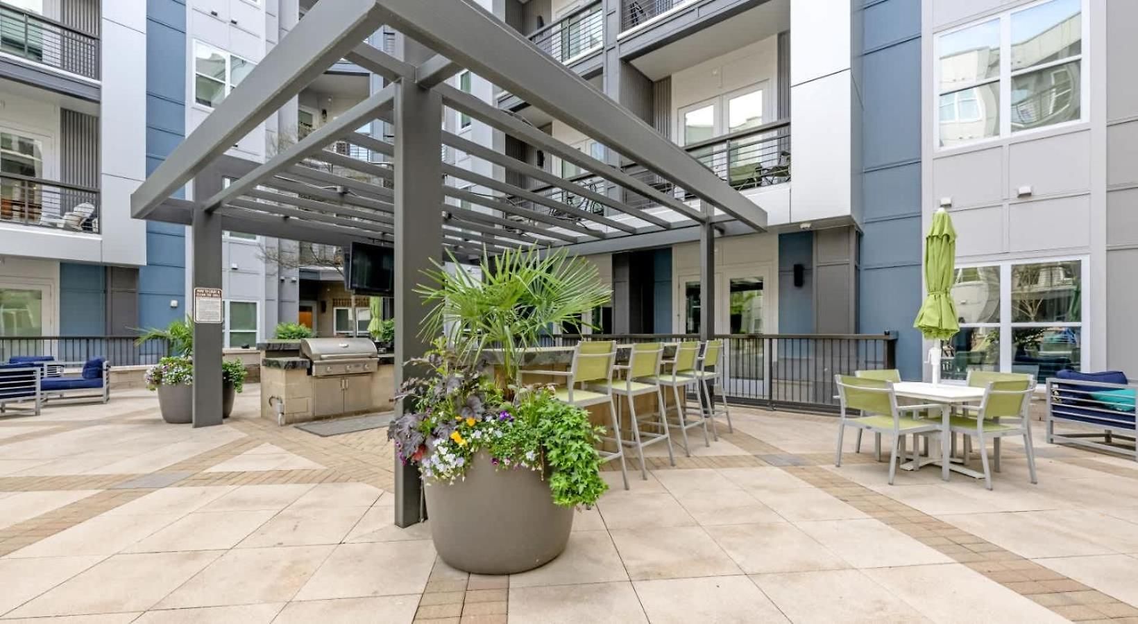 Apartment Trifecta Luxury Serviced In Uptown Clt *