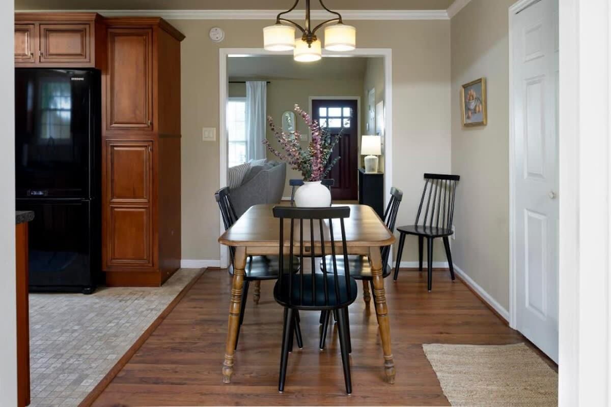Serene Getaway With Patio In Pineville