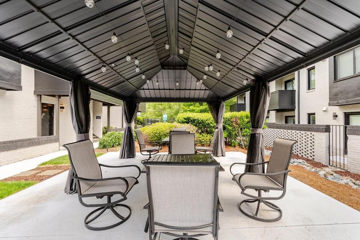 Apartment Spacious 2br 2ba Steps From Hospitals And Uptown Minimum 15 Days Or Charlotte