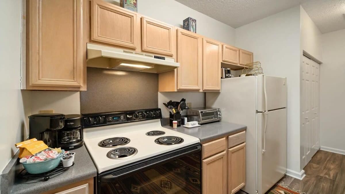 Cozy 1-br With A Seasonal Pool * Charlotte