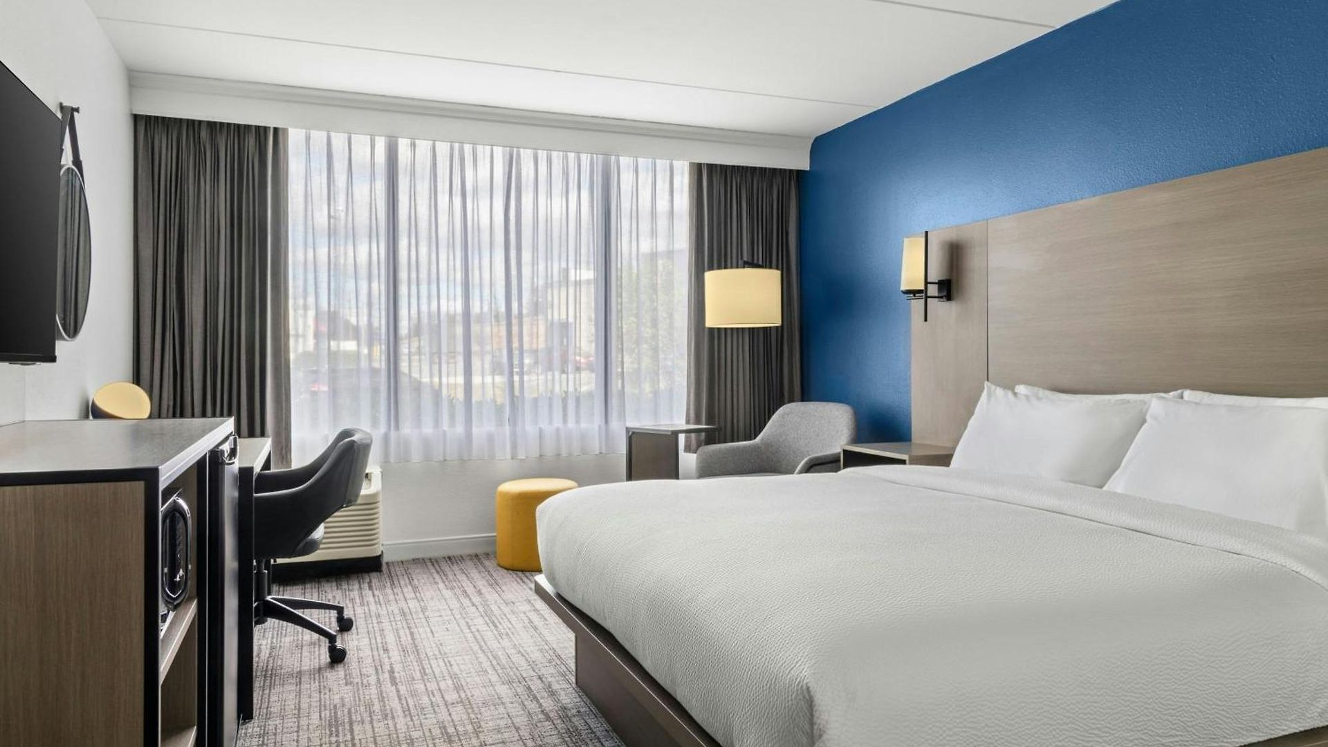 Express By Marriott South End Hotel 3*