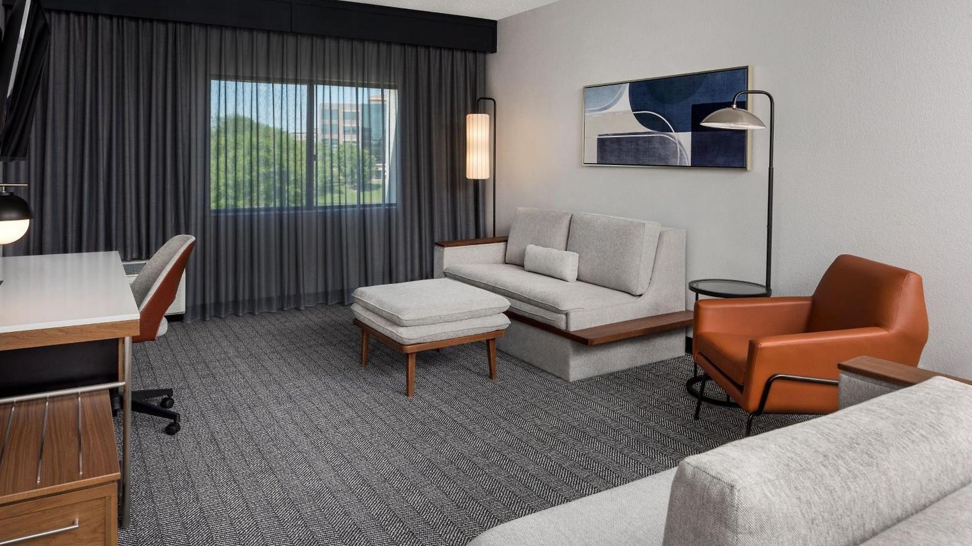 Courtyard By Marriott Ballantyne 3*